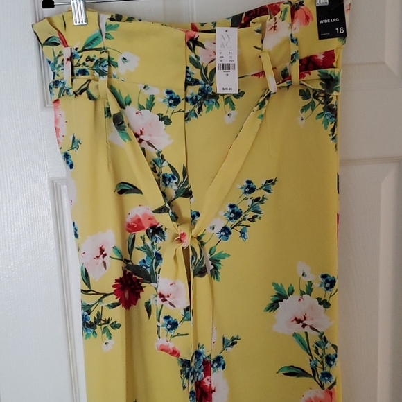 Yellow Floral Palazzo Pants - Picture 2 of 6